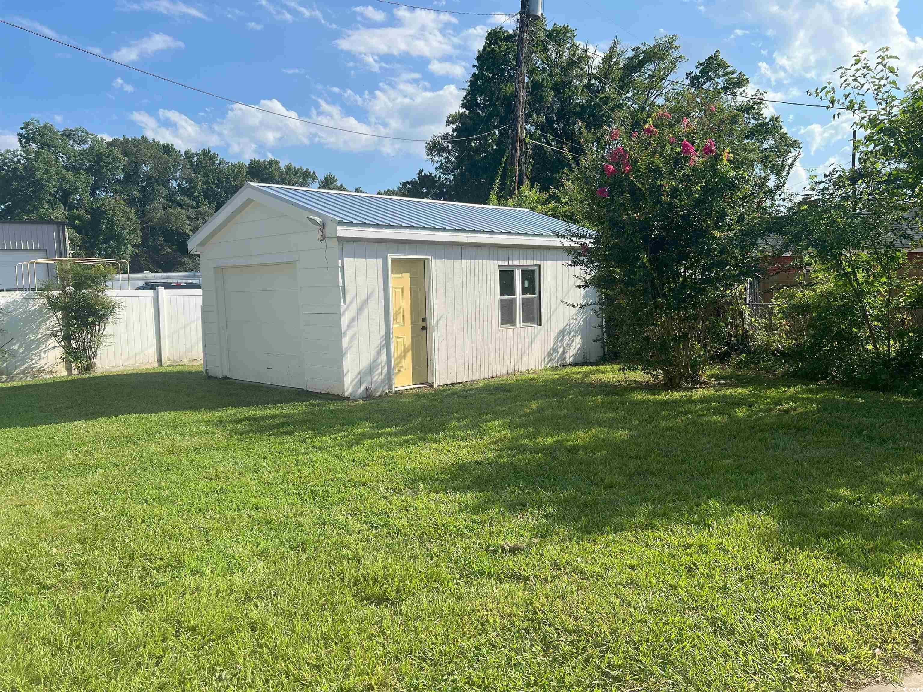 518 Nowell Street Georgetown, SC 29440 - Photo 9 of 28 View of outbuilding