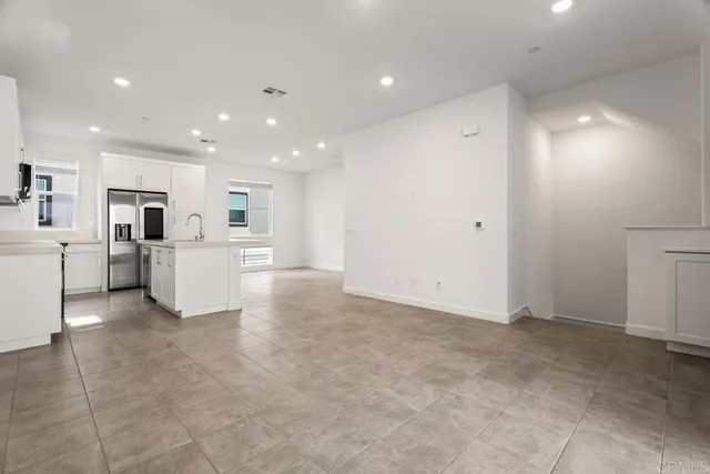 $3,900 | 463 Caliper Way, San Marcos, CA 92078