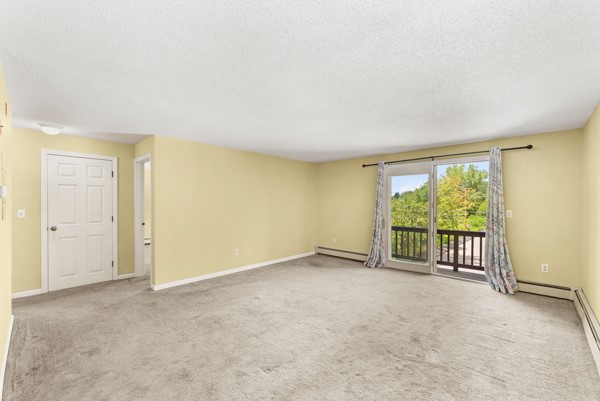 283 Privilege Street, Unit 4 Woonsocket, RI 02895 - Photo 11 of 23 Gallery Image 11