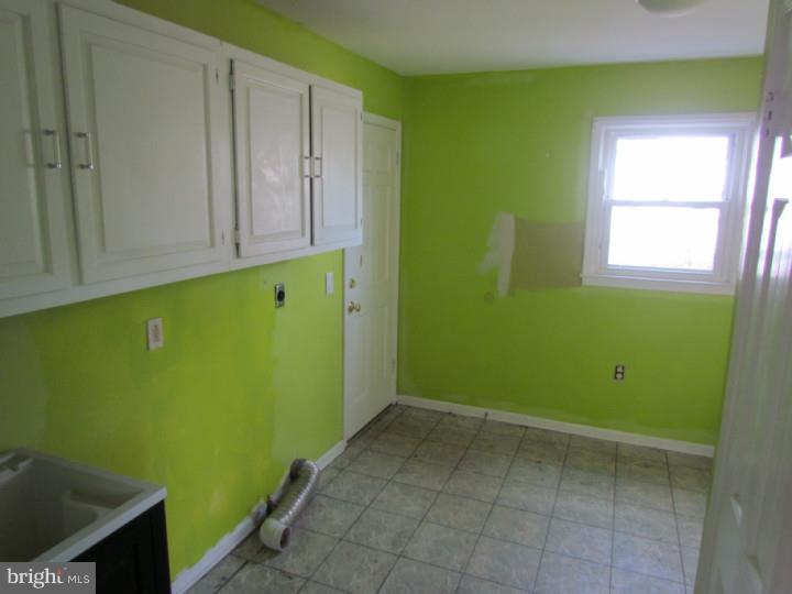 385 Ramsey Road Yardley, PA 19067 - Photo 8 of 21 Laundry Room