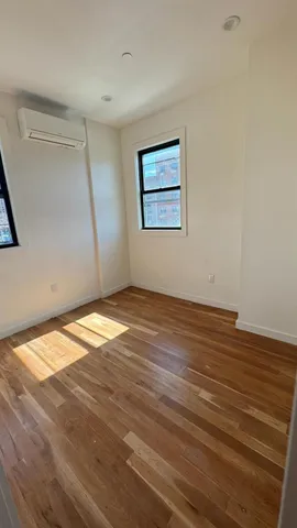 $1,299,999 | 31 Roosevelt Place | Bedford-Stuyvesant