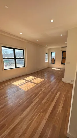 $1,299,999 | 31 Roosevelt Place | Bedford-Stuyvesant