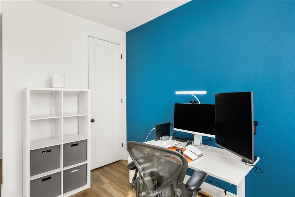 11786 Glenridge Road Corona, CA 92883 - Photo 21 of 73 Alternate office view showing ample workspace and storage flexibility.