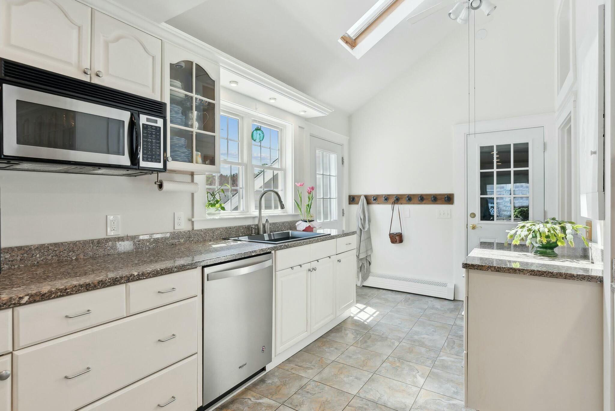 12 Intervale Road Kennebunk, ME 04043 - Photo 10 of 33 12 Intervale Road