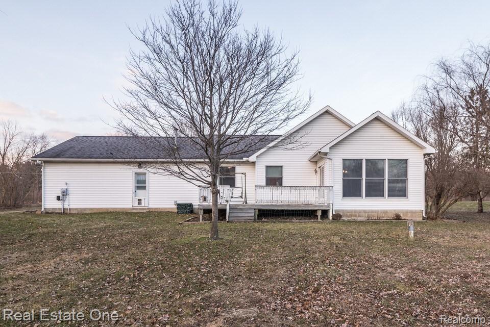 5855 Warner Road Fowlerville, MI 48836 - Photo 2 of 41 _AUG22.jpg