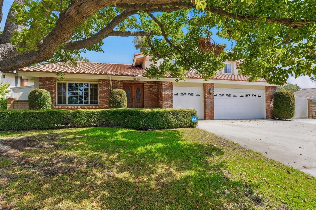 9268 Lemon Avenue Rancho Cucamonga, CA 91701 - Photo 3 of 43