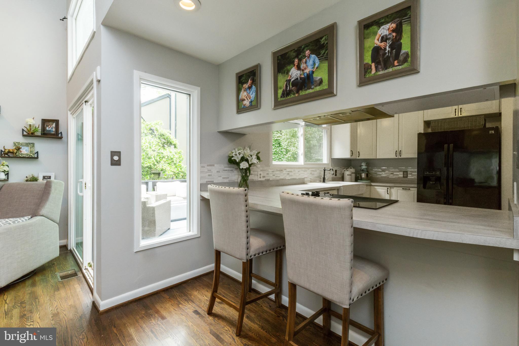 6405 Walhonding Road Bethesda, MD 20816 - Photo 17 of 52 Gallery Image 17