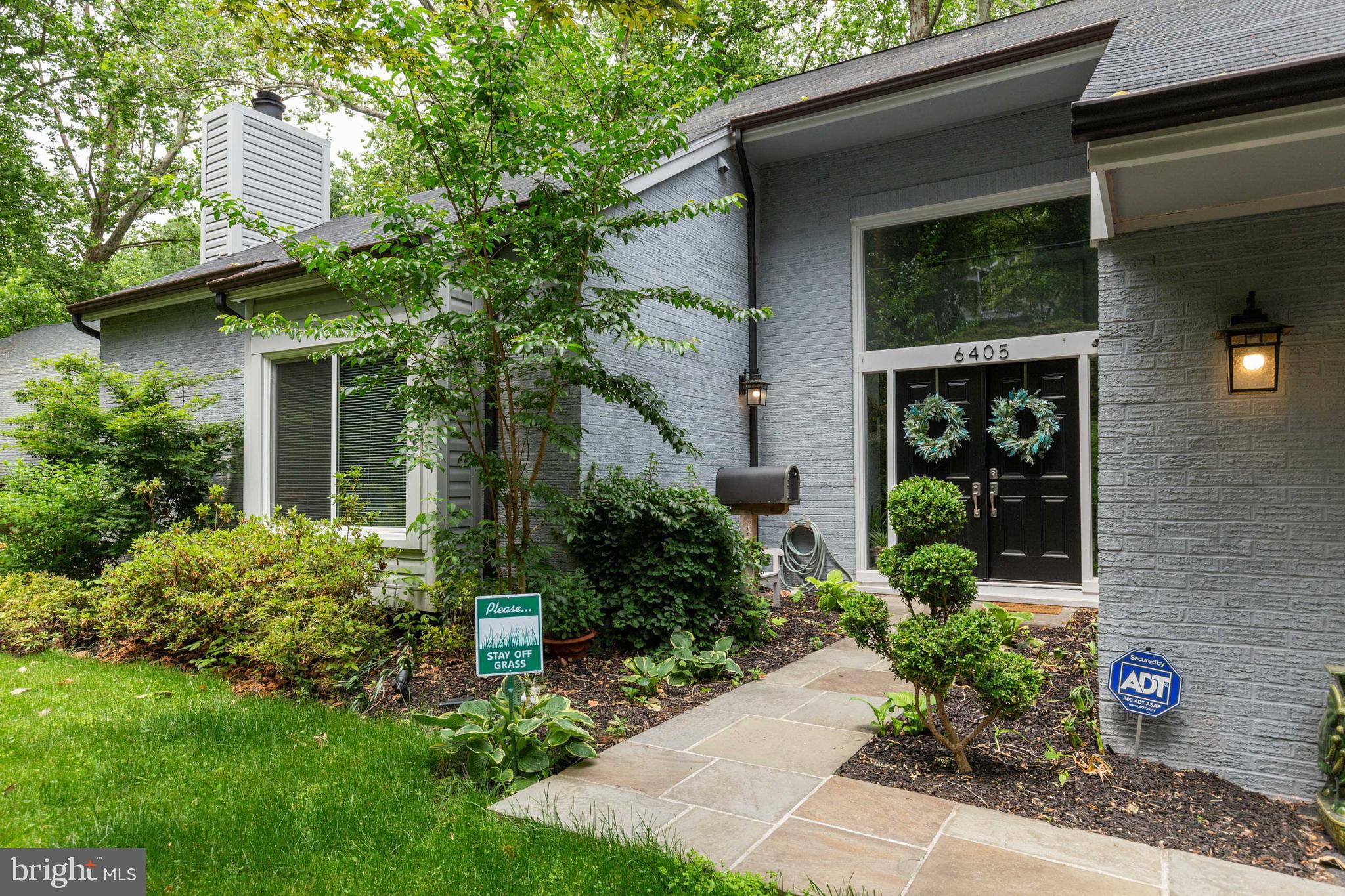 6405 Walhonding Road Bethesda, MD 20816 - Photo 3 of 52 Gallery Image 3