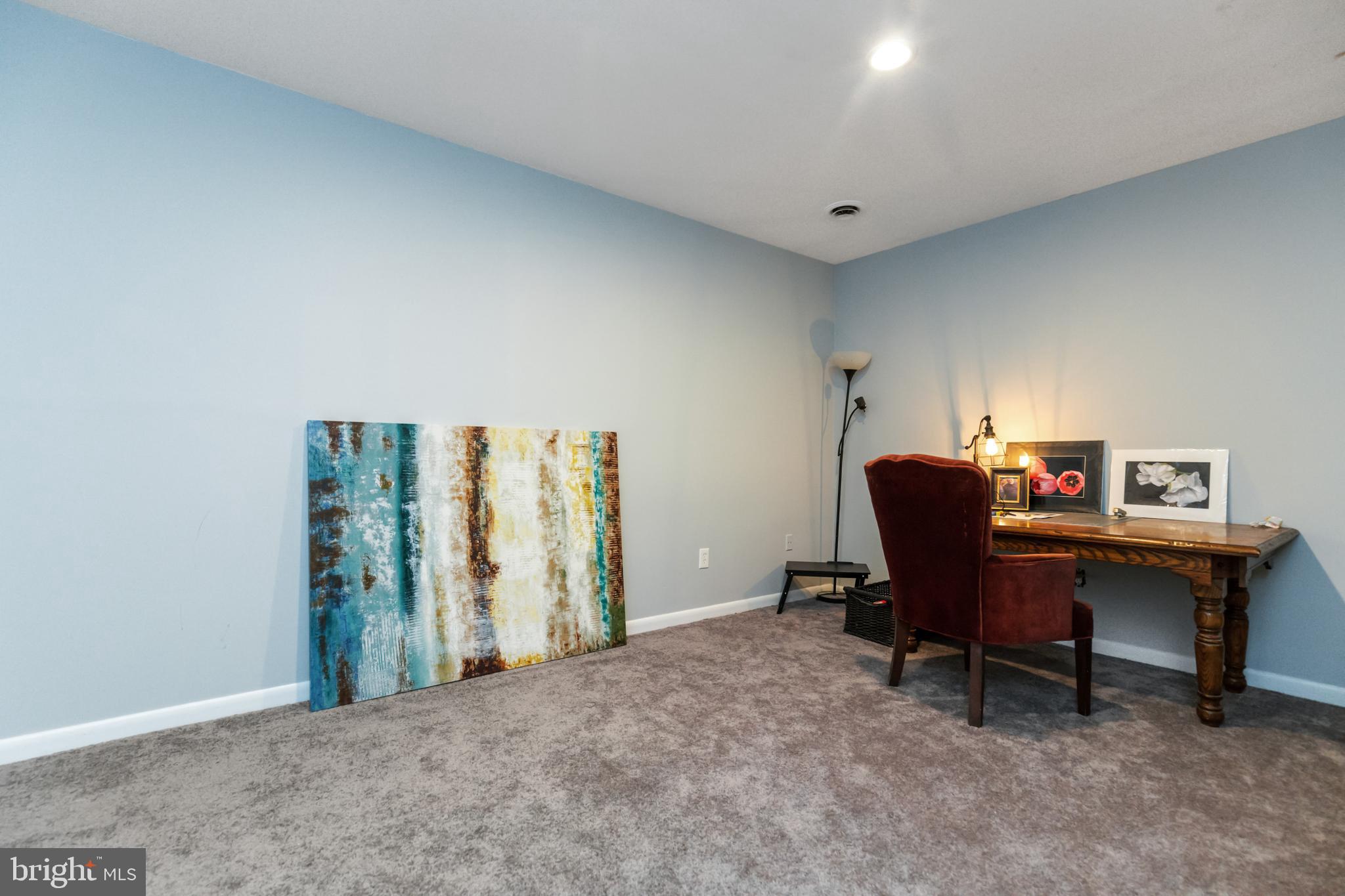 6405 Walhonding Road Bethesda, MD 20816 - Photo 38 of 52 Gallery Image 38