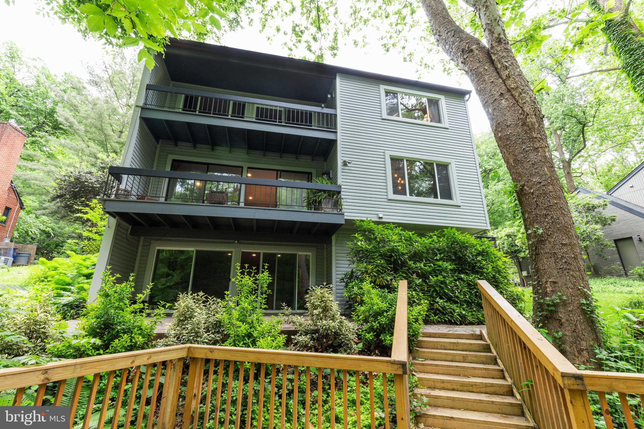 6405 Walhonding Road Bethesda, MD 20816 - Photo 51 of 52 Gallery Image 51