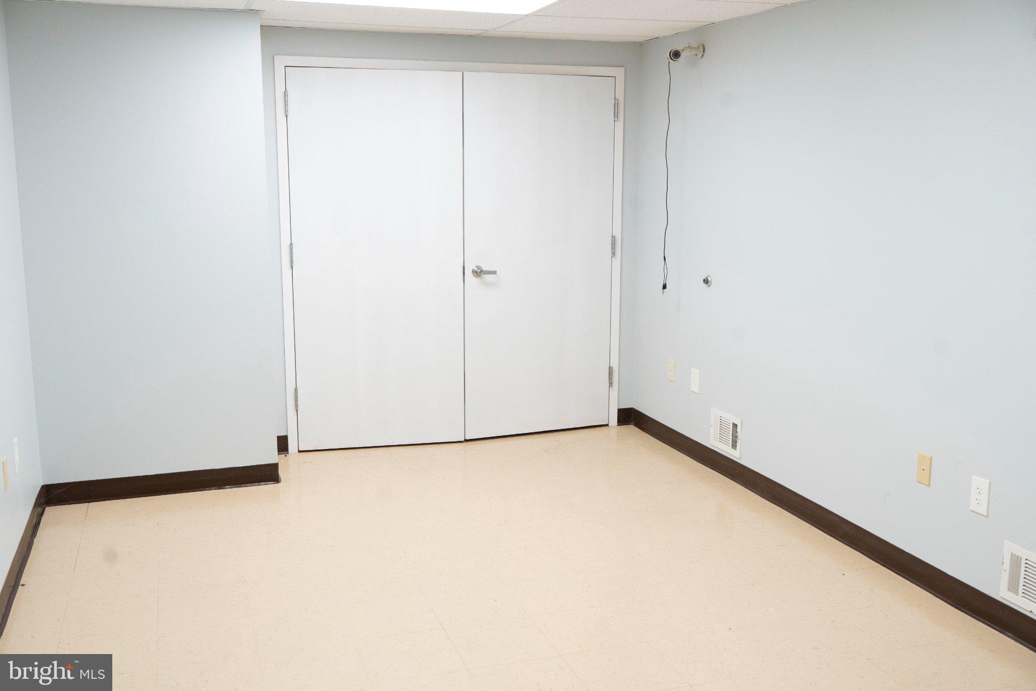 8 North Pulaski Street Baltimore, MD 21223 - Photo 16 of 25 Versatile space ready for your vision.
