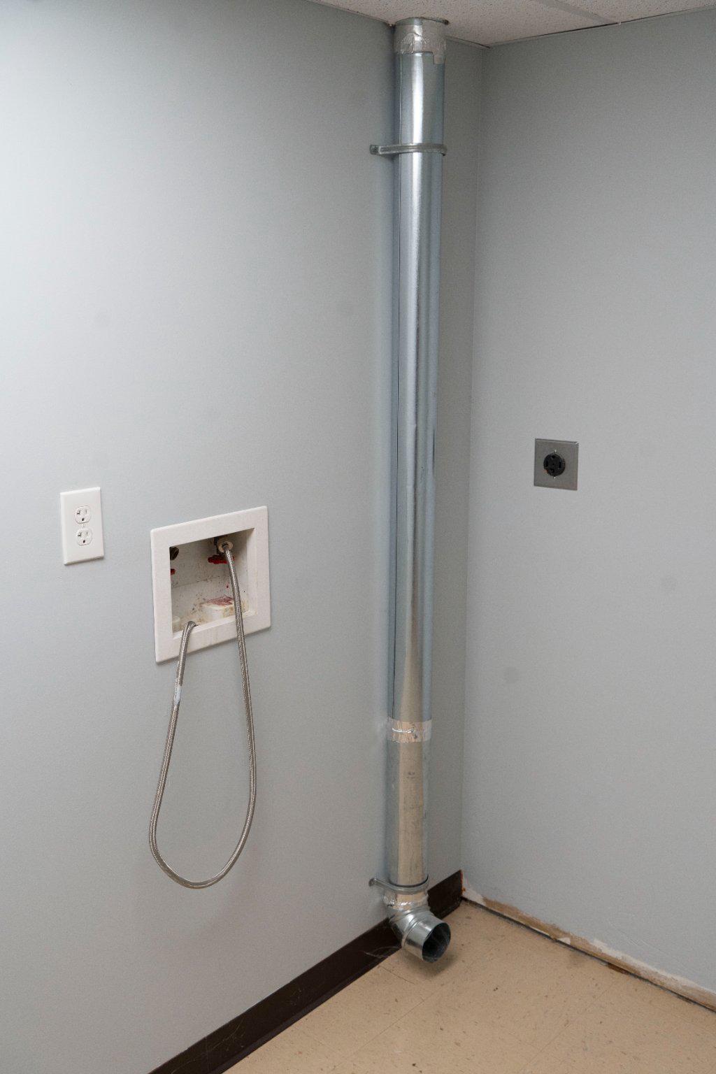 8 North Pulaski Street Baltimore, MD 21223 - Photo 23 of 25 Washer & Dryer Hookup