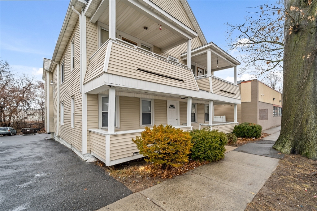 339-341 Allen Street Springfield, MA 01108 - Photo 2 of 31 Gallery Image 2
