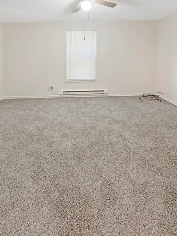 $1,350 | 11014 South State Street, Unit 1B, Chicago, IL 60628