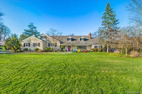 $5,625,000 | 100 Elderfields Road, Manhasset, NY 11030