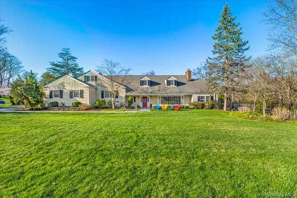 $5,625,000 | 100 Elderfields Road, Manhasset, NY 11030
