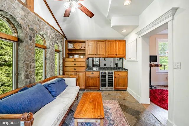 $1,590,000 | 186 Bragg Hill Road, West Chester, PA 19382