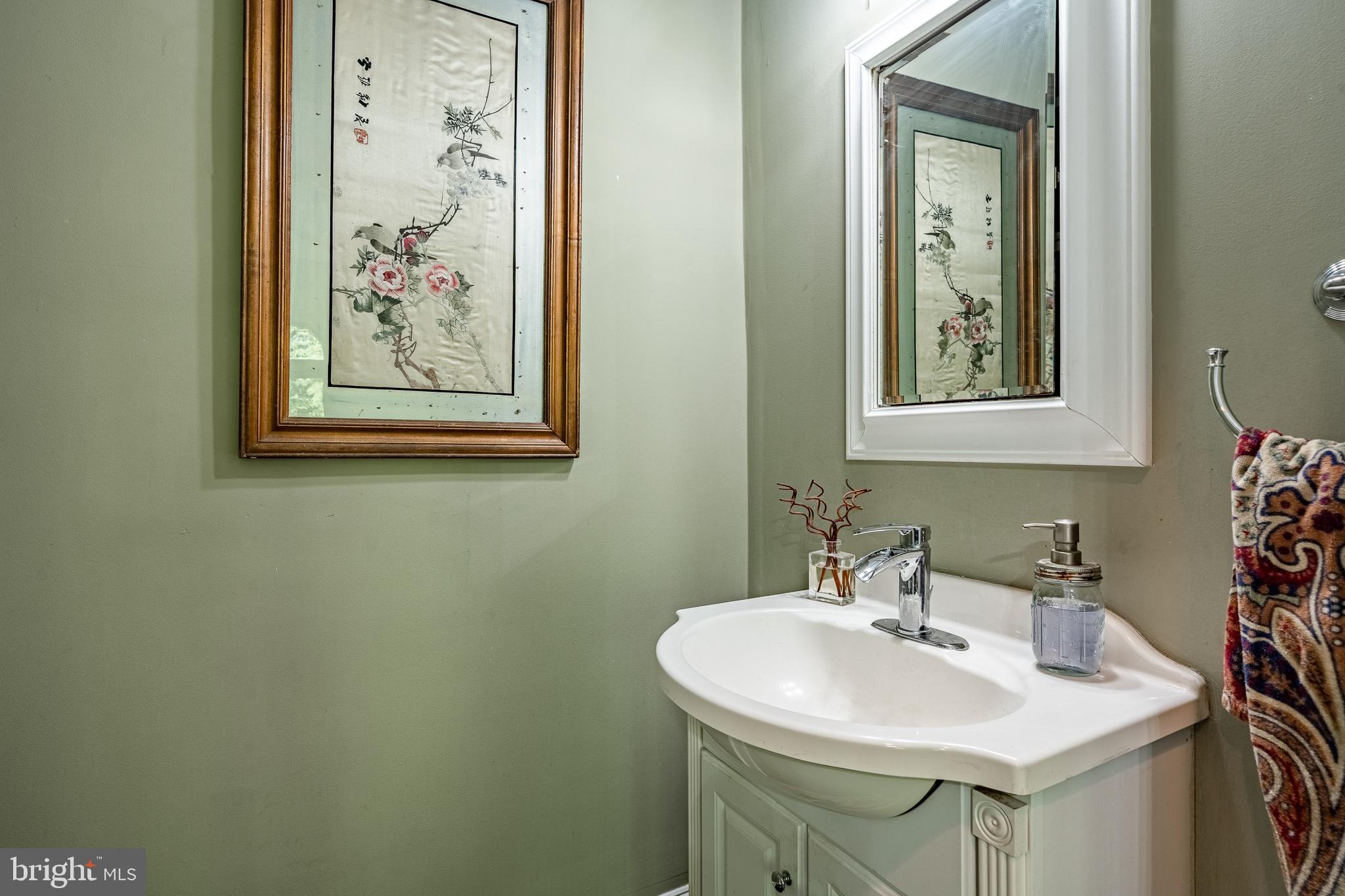 186 Bragg Hill Road West Chester, PA 19382 - Photo 29 of 75 Powder Room