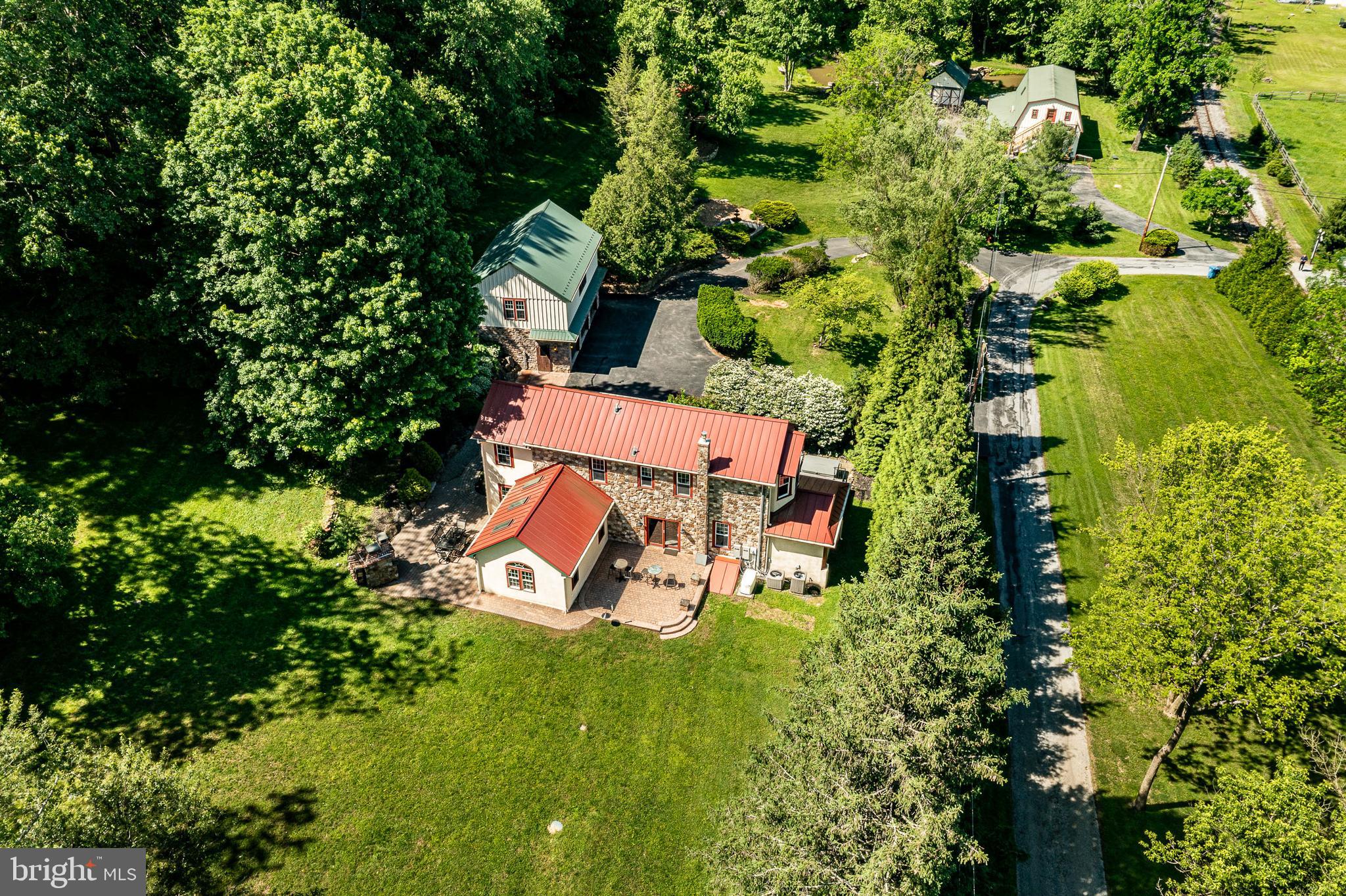 186 Bragg Hill Road West Chester, PA 19382 - Photo 3 of 75 House Aerial