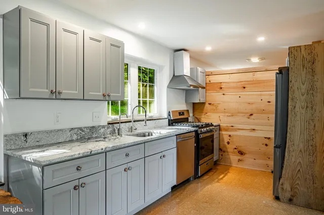 $1,590,000 | 186 Bragg Hill Road, West Chester, PA 19382