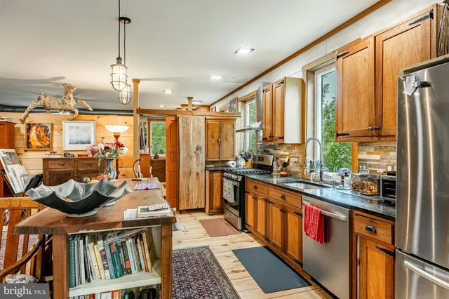 $1,590,000 | 186 Bragg Hill Road, West Chester, PA 19382