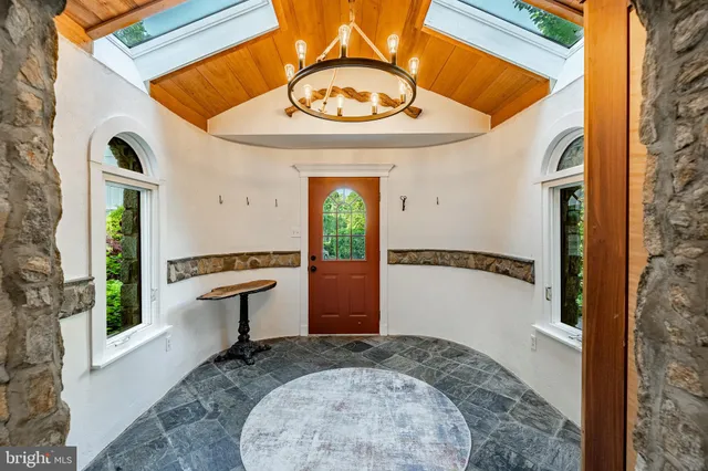 $1,590,000 | 186 Bragg Hill Road, West Chester, PA 19382