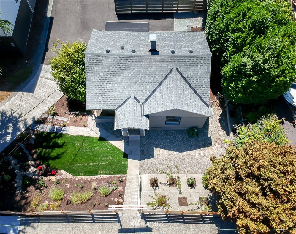 3603 Southwest 107th Street Seattle, WA 98146 - Photo 3 of 23 Gallery Image 3
