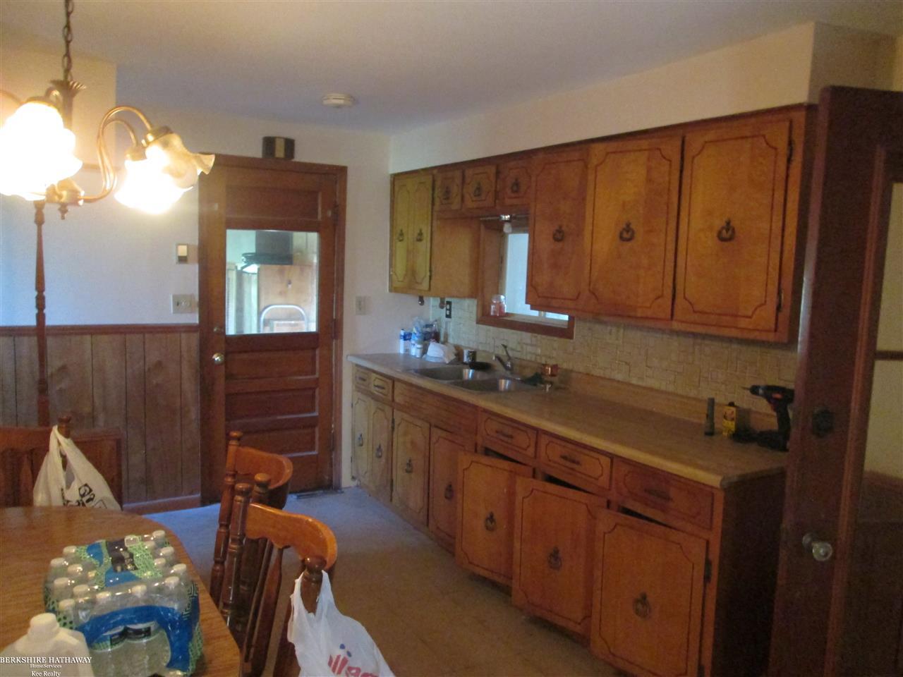2005 Stoddard Road Columbus, MI 48063 - Photo 9 of 31