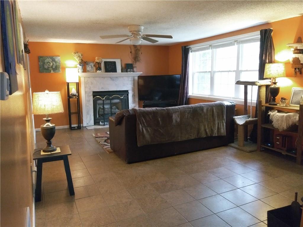 4902 Lee Cline Road Conover, NC 28613 - Photo 3 of 13 Gallery Image 3