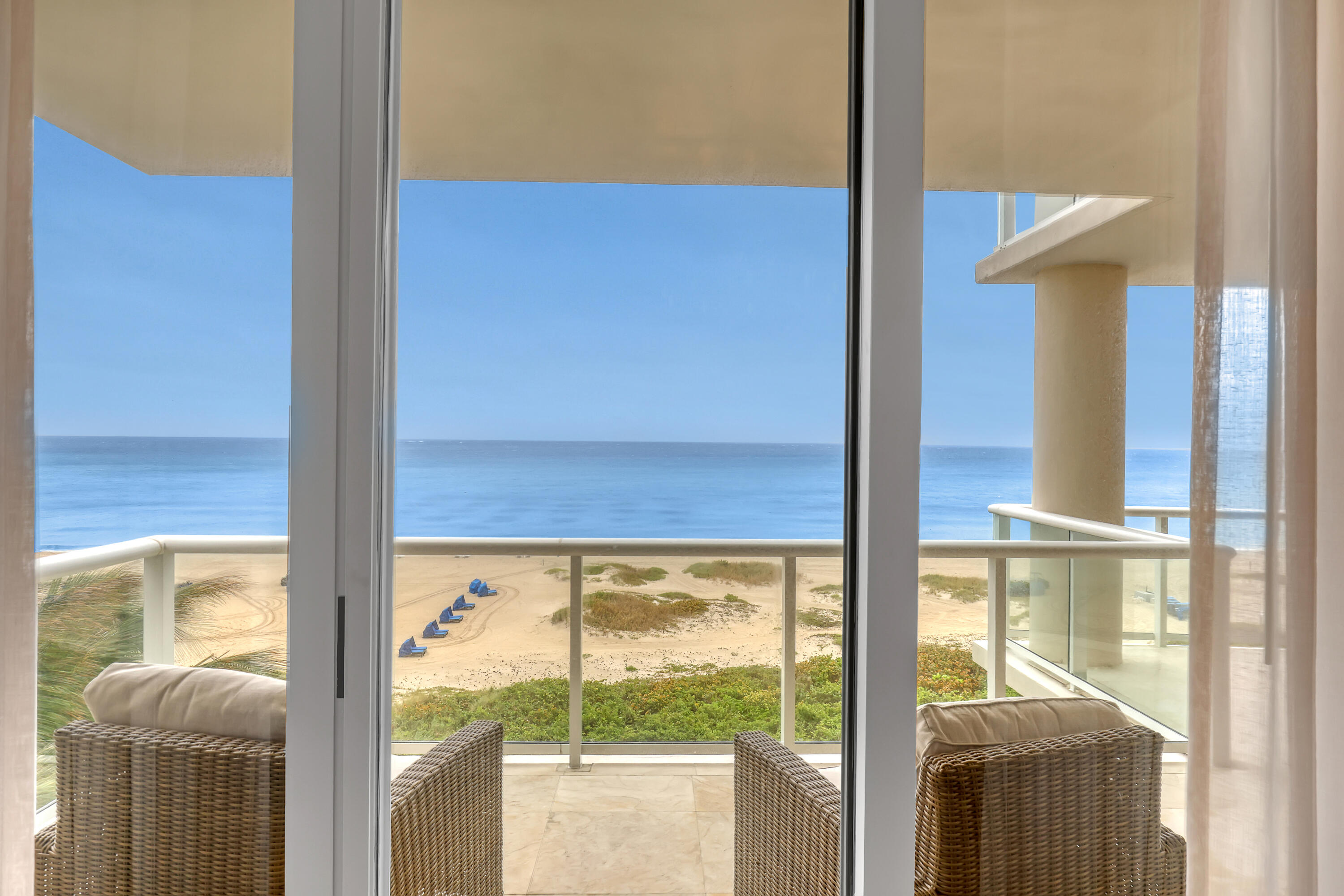 2700 North Ocean Drive, Unit 401A Riviera Beach, FL 33404 - Photo 29 of 70 2700 N Ocean #401A (31)