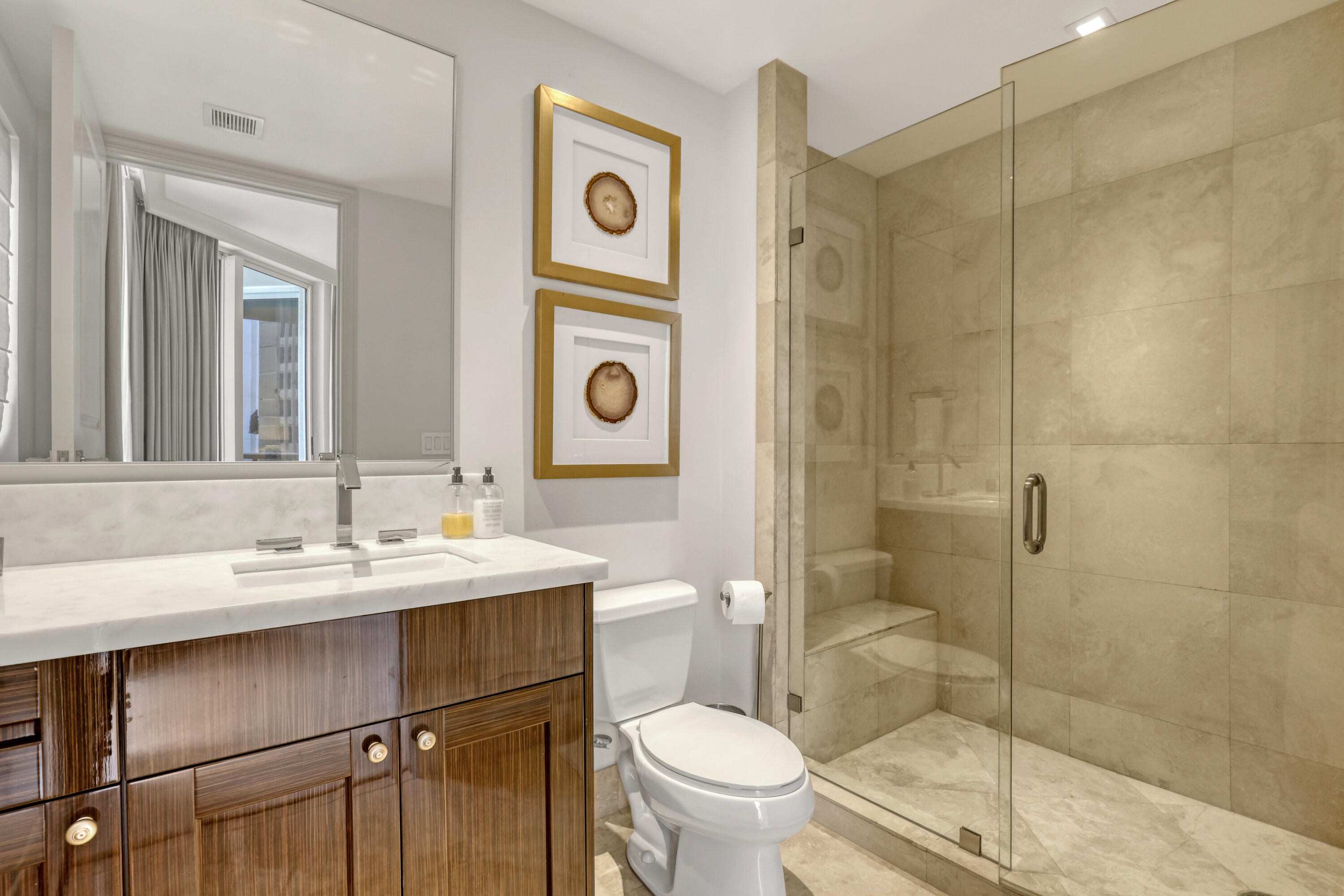 2700 North Ocean Drive, Unit 401A Riviera Beach, FL 33404 - Photo 47 of 70 2700 N Ocean #401A (49)