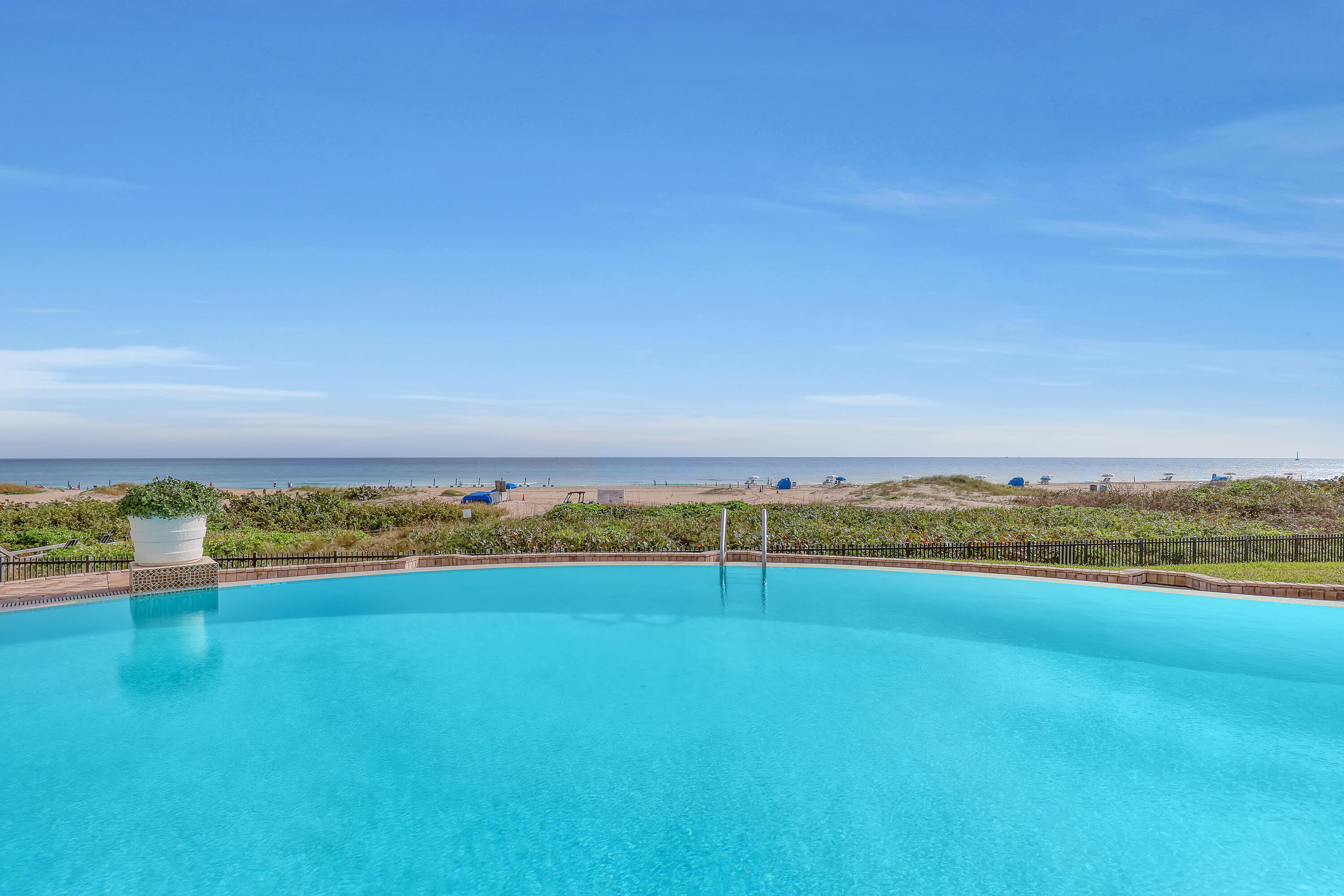 2700 North Ocean Drive, Unit 401A Riviera Beach, FL 33404 - Photo 67 of 70 Ritz Carlton (15)