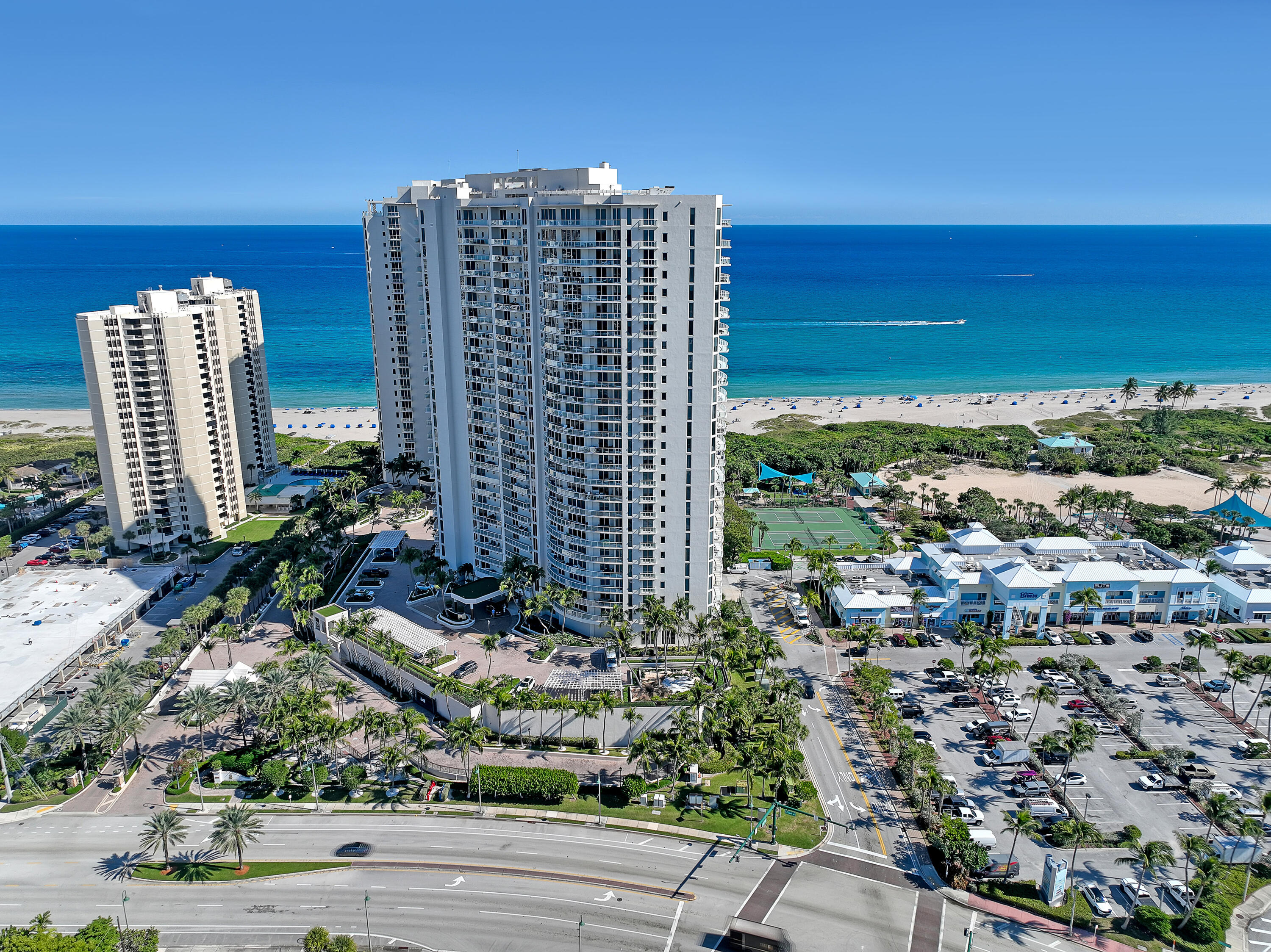 2700 North Ocean Drive, Unit 401A Riviera Beach, FL 33404 - Photo 69 of 70 2700 N Ocean #2105 (52)