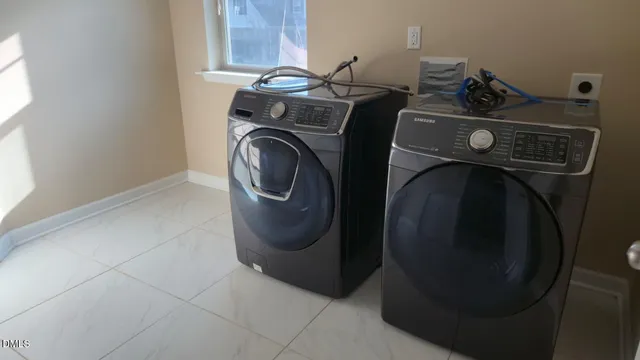 $899,999 | 864 Bay Bouquet Lane, Apex, NC 27523