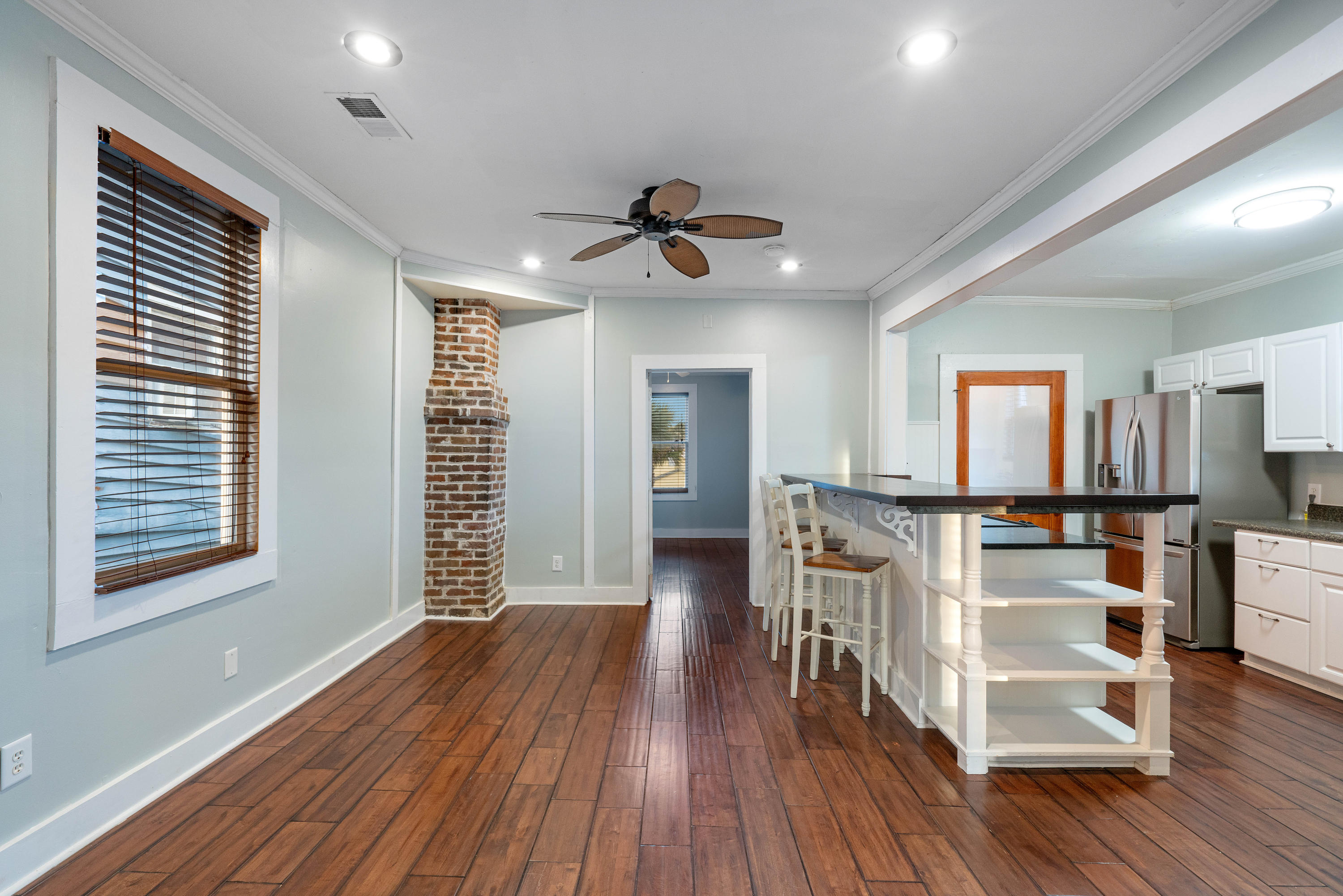 628 Rutledge Avenue Charleston, SC 29403 - Photo 11 of 36 628_Rutledge_NickCannPhoto-31