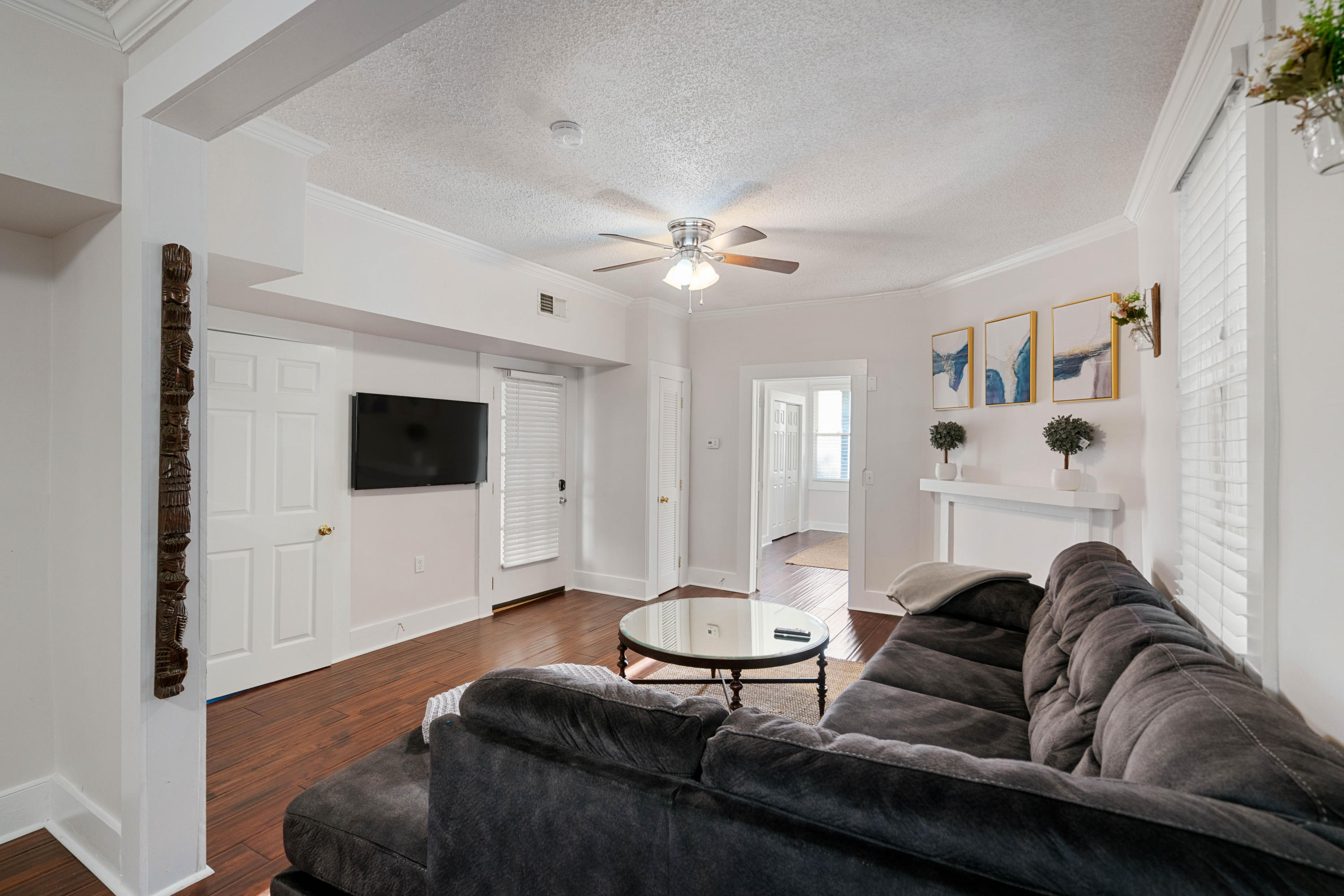 628 Rutledge Avenue Charleston, SC 29403 - Photo 20 of 36 628_Rutledge_NickCannPhoto-18