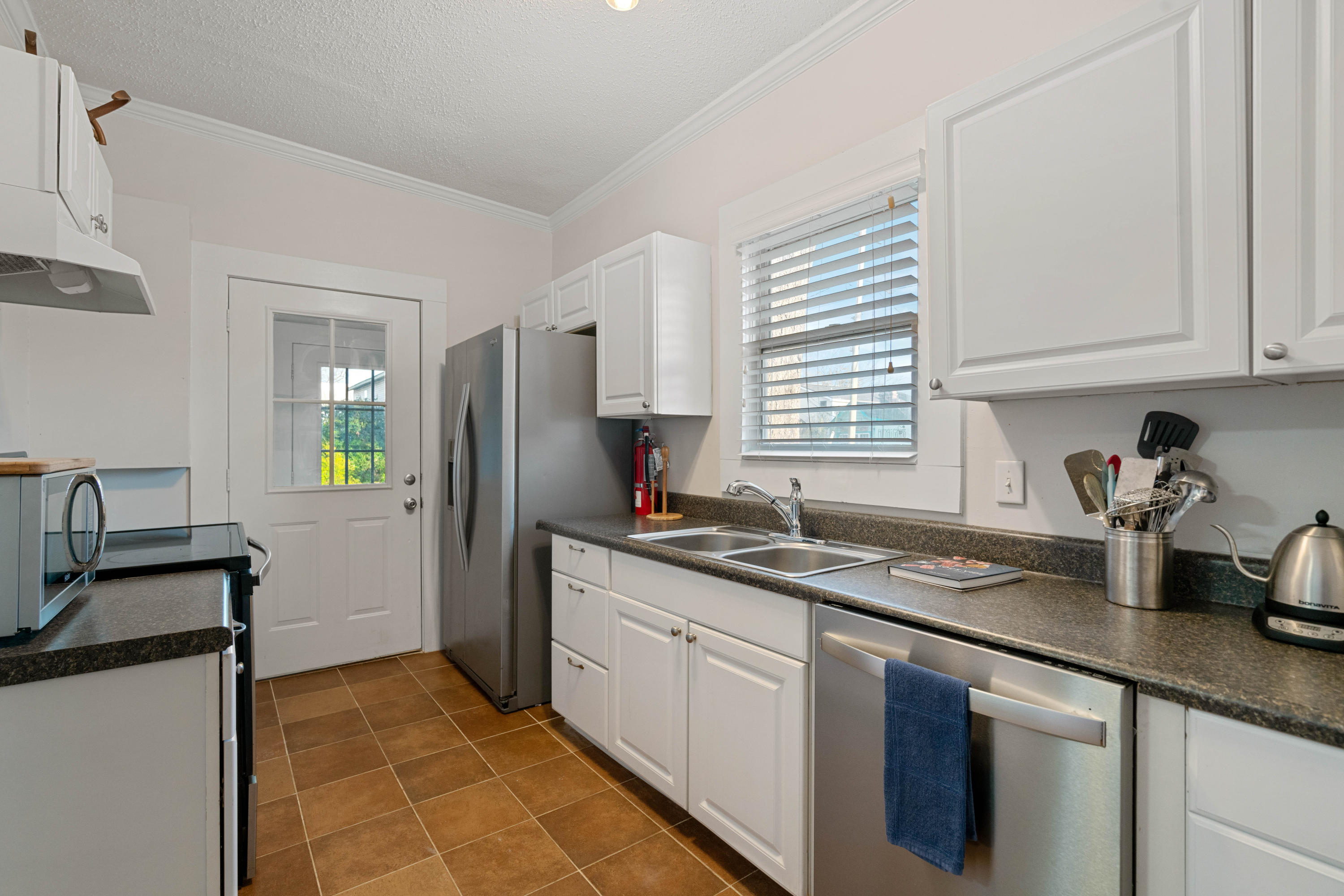 628 Rutledge Avenue Charleston, SC 29403 - Photo 24 of 36 628_Rutledge_NickCannPhoto-13