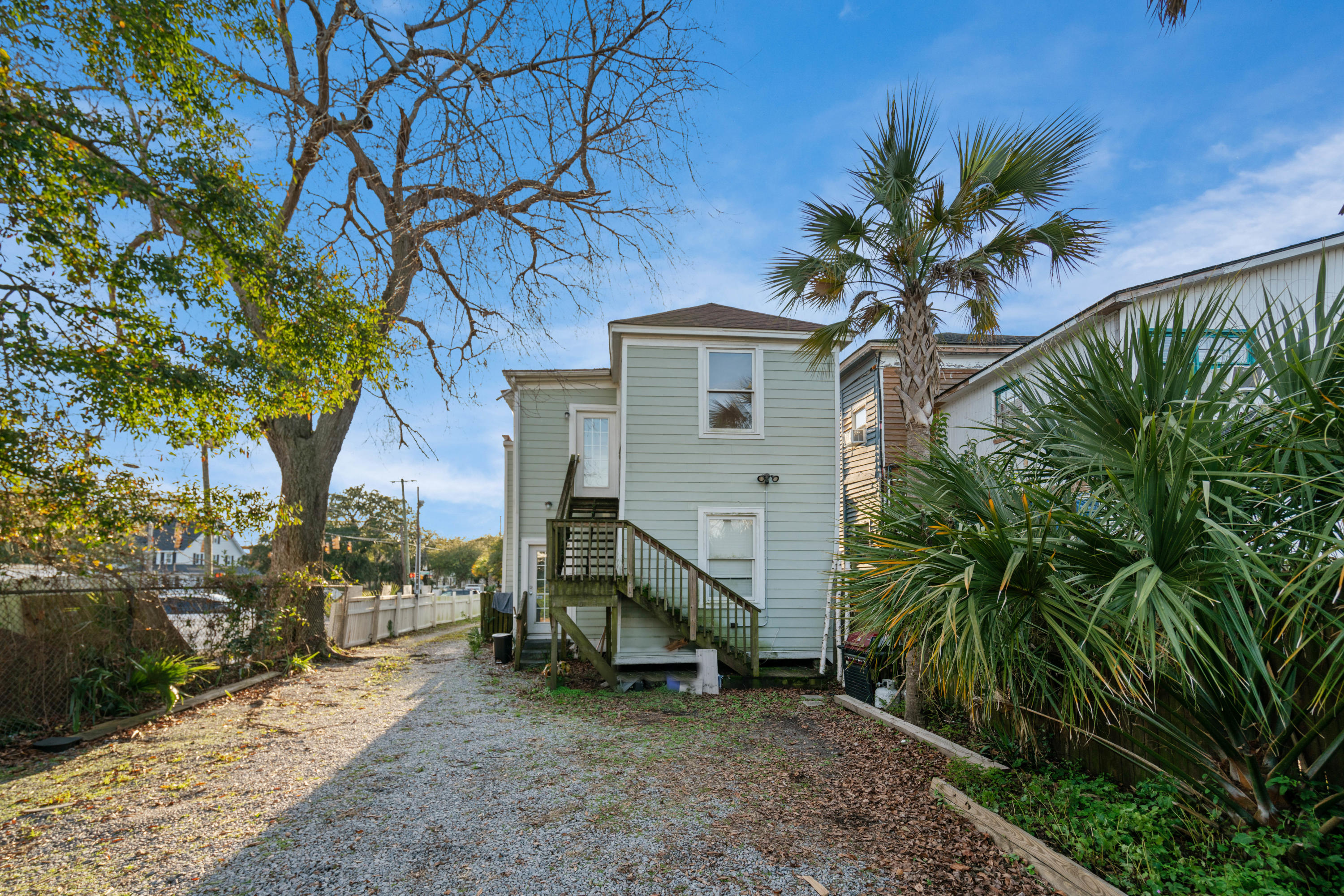 628 Rutledge Avenue Charleston, SC 29403 - Photo 30 of 36 628_Rutledge_NickCannPhoto-7