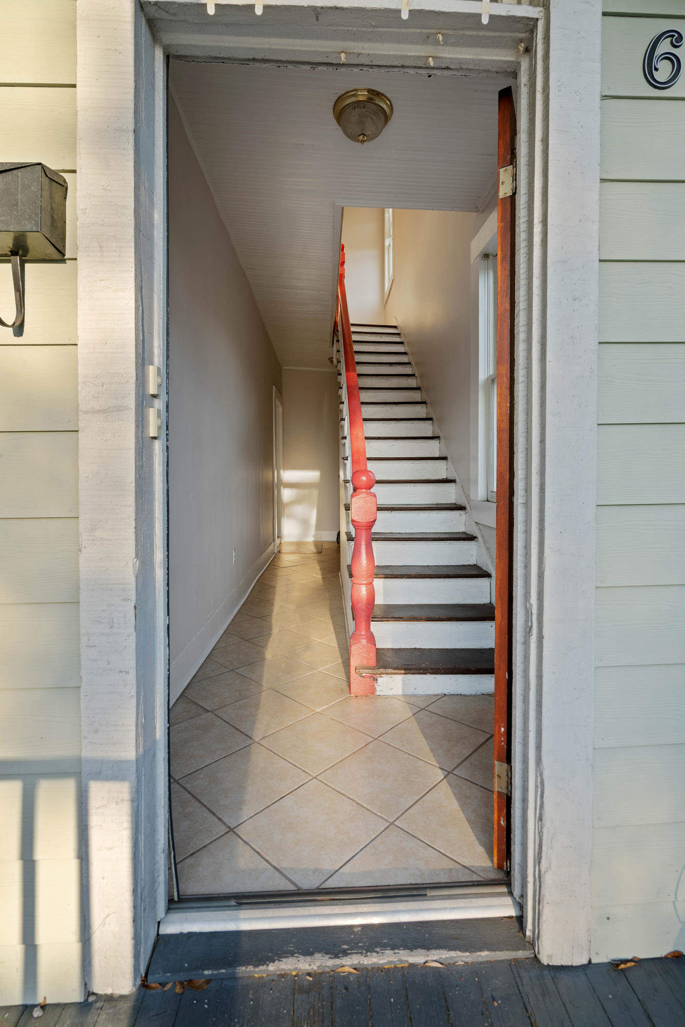 628 Rutledge Avenue Charleston, SC 29403 - Photo 7 of 36 628_Rutledge_NickCannPhoto-9