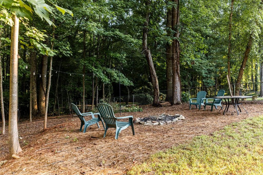 188 Pilgrim Lane Powder Springs, GA 30127 - Photo 12 of 35