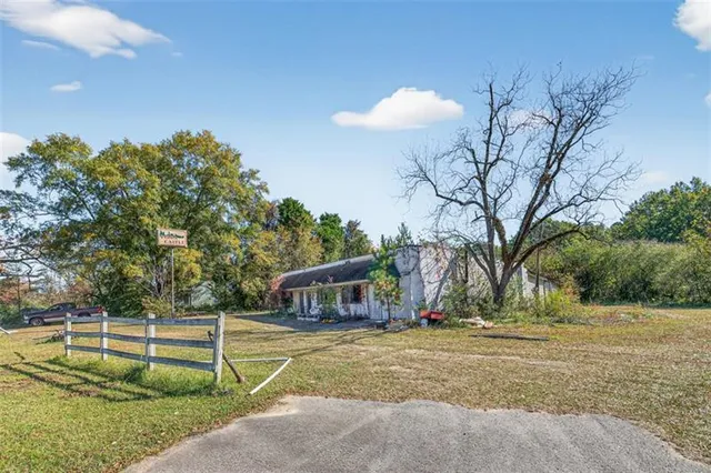 $299,000 | 12900 Augusta Highway, Sparta, GA 31087