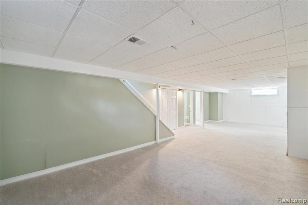 1636 Cherokee Road Ann Arbor, MI 48104 - Photo 35 of 53