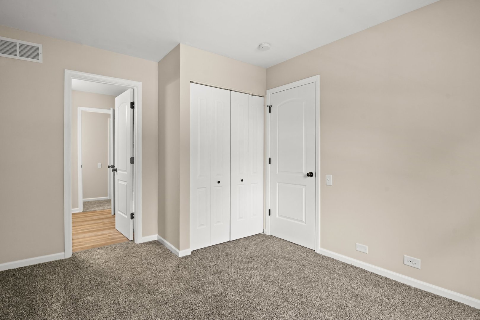 1673 Pebble Beach Circle Elgin, IL 60123 - Photo 15 of 25 a view of an empty room
