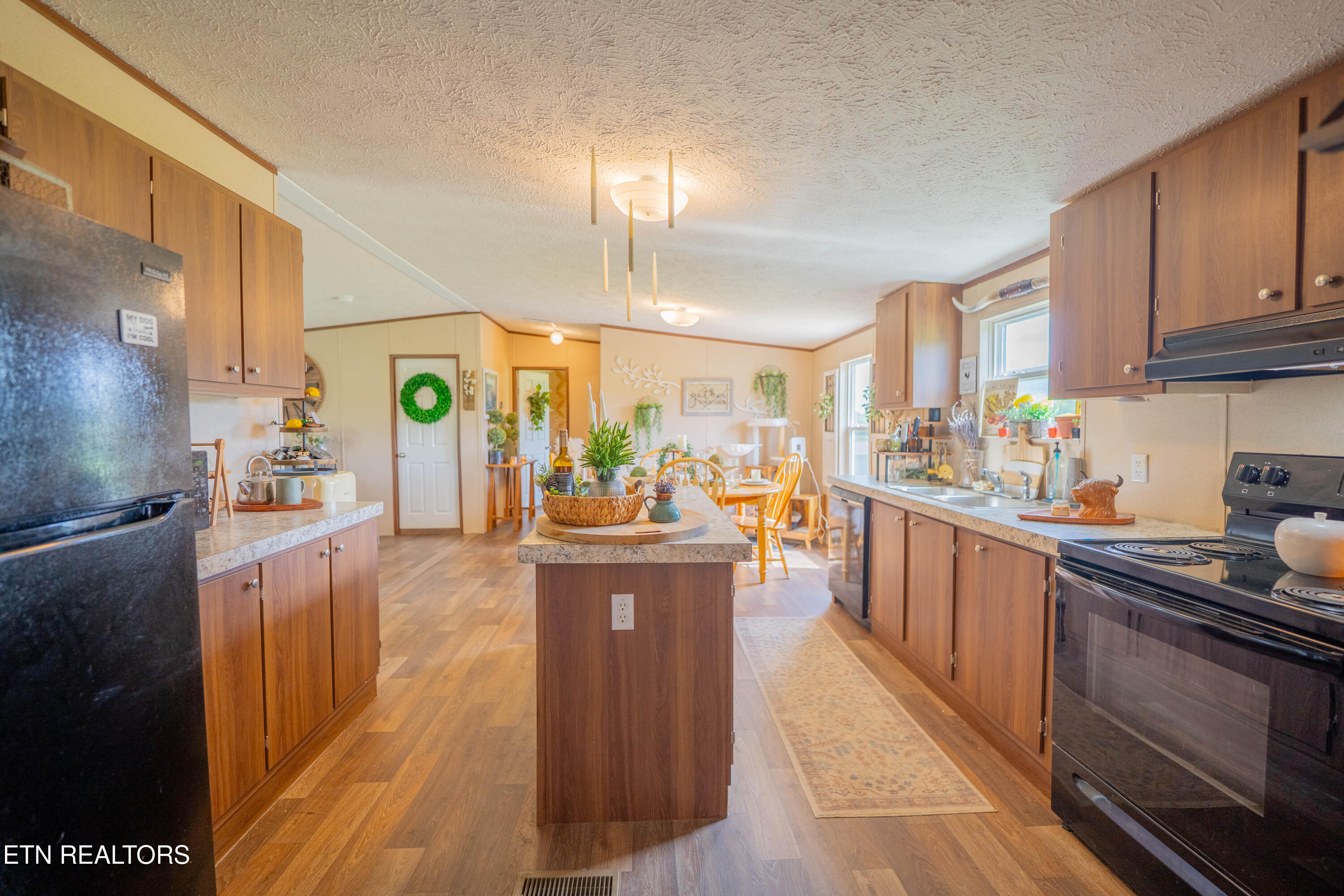 35 Little Meadow Creek Road Greeneville, TN 37743 - Photo 8 of 24 kitchen