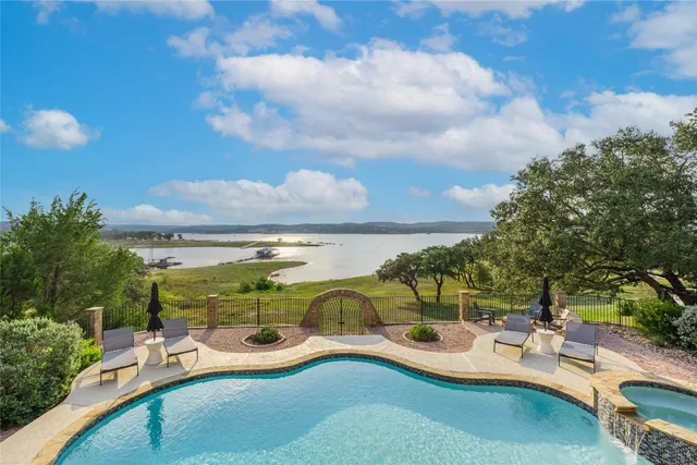 $2,395,000 | 516 Deckhouse Drive, Point Venture, TX 78645