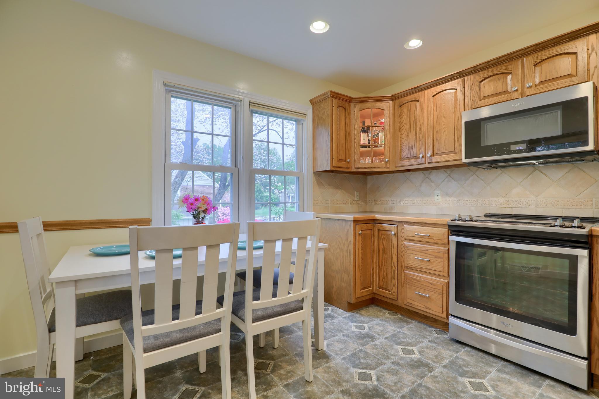 118 Eric Avenue Reading, PA 19607 - Photo 14 of 32