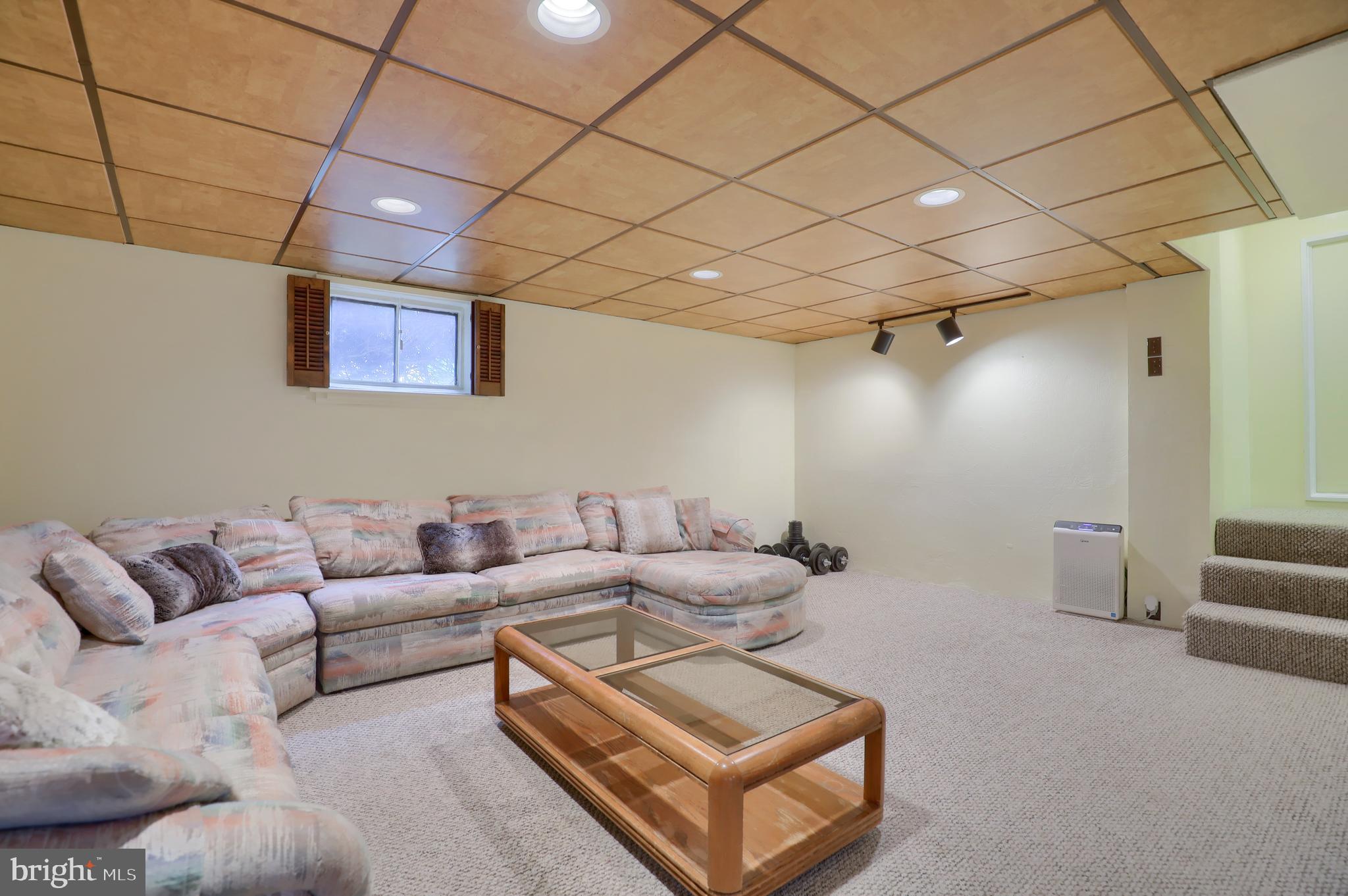 118 Eric Avenue Reading, PA 19607 - Photo 23 of 32