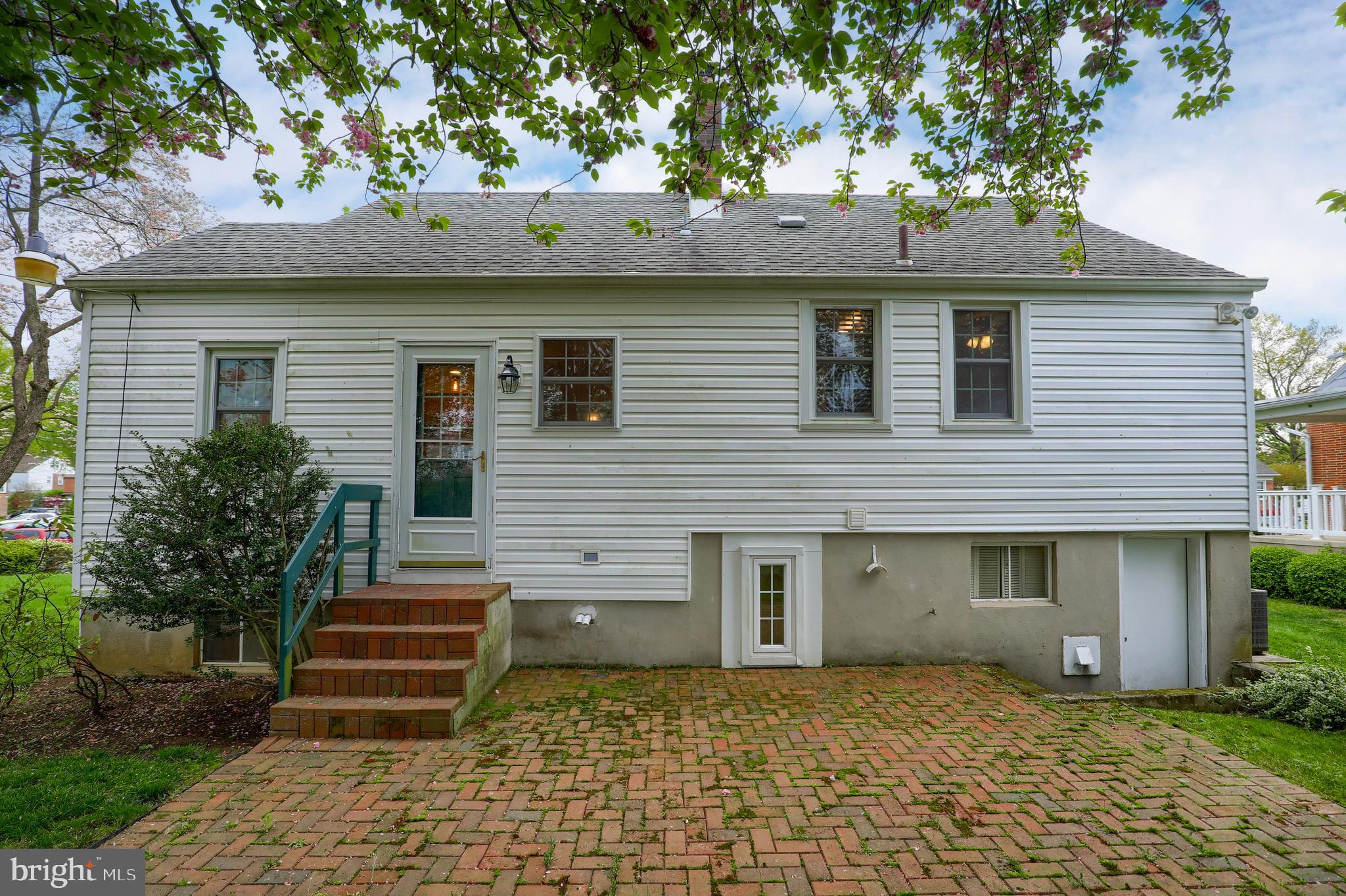 118 Eric Avenue Reading, PA 19607 - Photo 29 of 32
