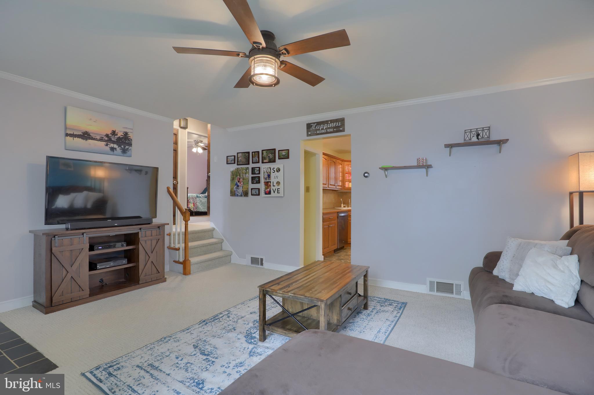 118 Eric Avenue Reading, PA 19607 - Photo 6 of 32
