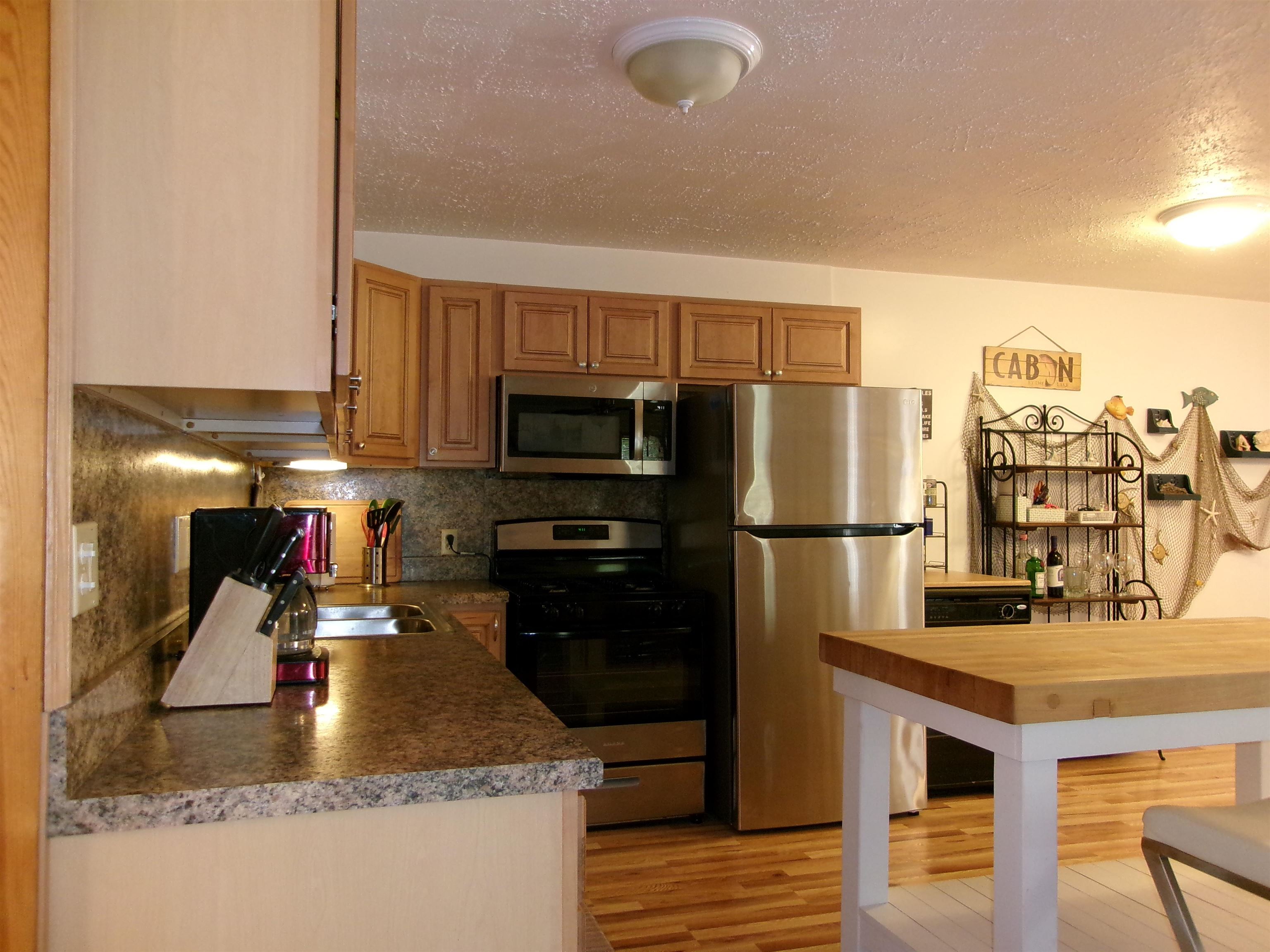 612 Pine Street Harrison, MI 48625 - Photo 11 of 57